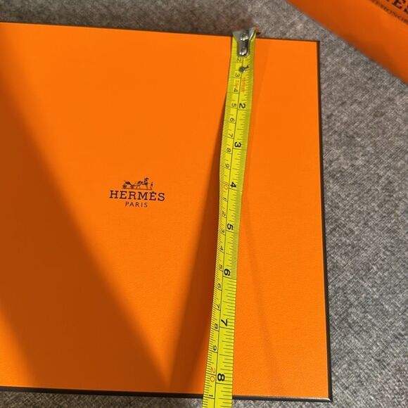 Hermès Orange Gift Box and Bag - Picture 6 of 9